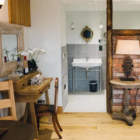 Lyth Valley - Ridgestone 4*