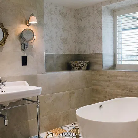 Lyth Valley - Ridgestone 4*